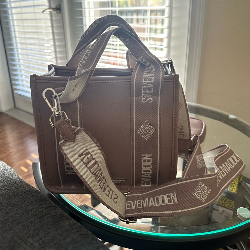 Steve Madden Cross Body
